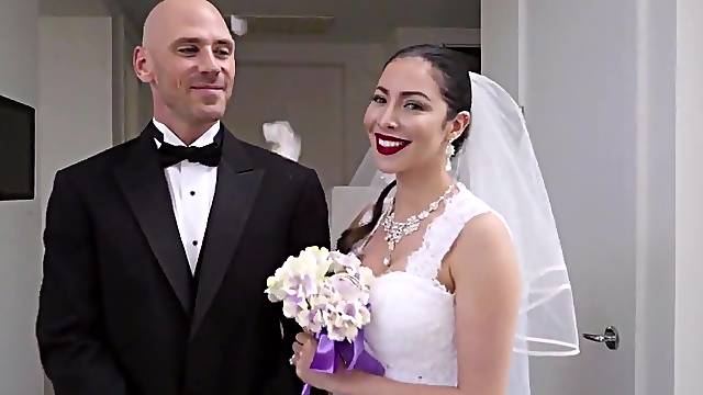 Mature decides to give it a try with her future son in law