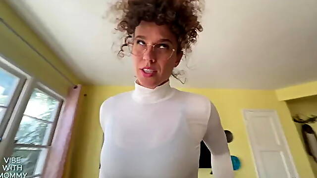 Caught Stepmom Watches Porn Hates Fucking