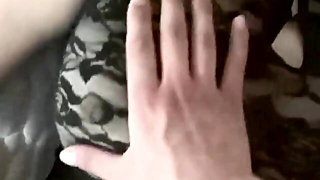 Horny Chinese MILF Mom Satisfies Herself