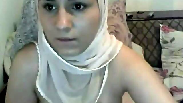 What a tight pussy hole