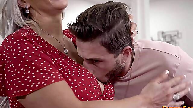 BIG TITS MOMMY Alura Jenson adores a DICK in her tight BUTT