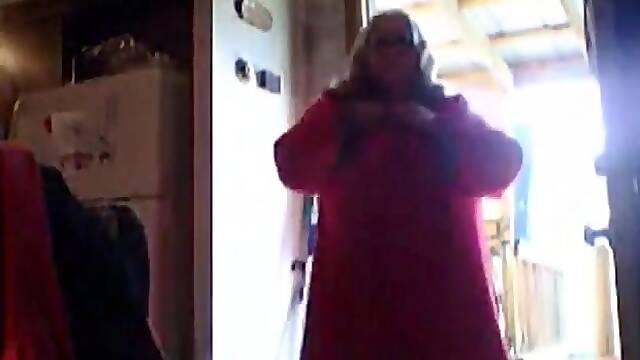 Sexy BBW Granny Showing Off