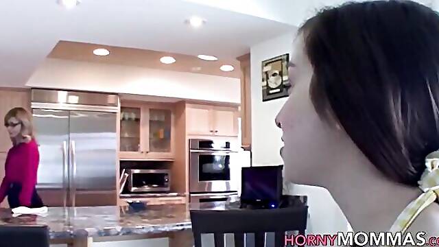 Sexy Momma featuring Nina Hartley and Ally Evanss hd video