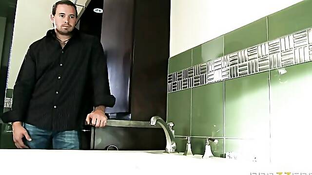 Tattooed goddess Christy Mack is enjoying hardcore anal fuck