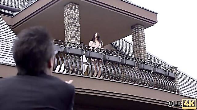 Lanas brunette video