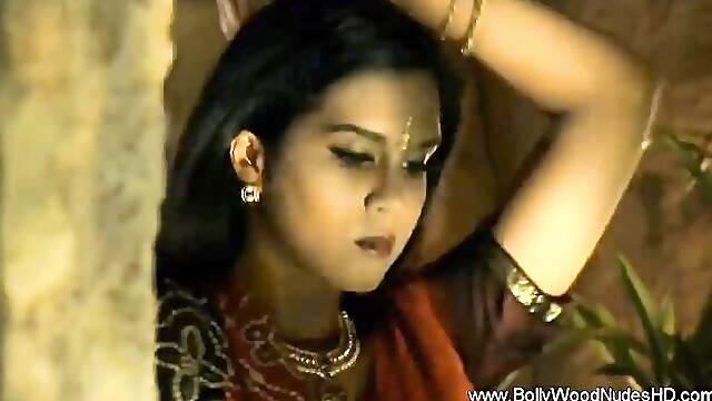 Pin-up girlfriend - hd movie - Bollywood Nudes HD