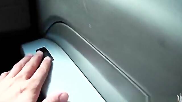 Amazing tattooed ebony mom Janine is giving a blowjob