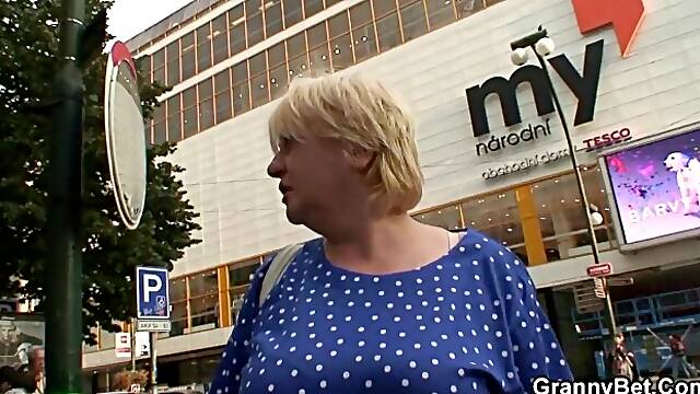 Misss blowjob action