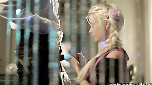 Pleasing Mia Julia - german clip - Fellucia Blow HD