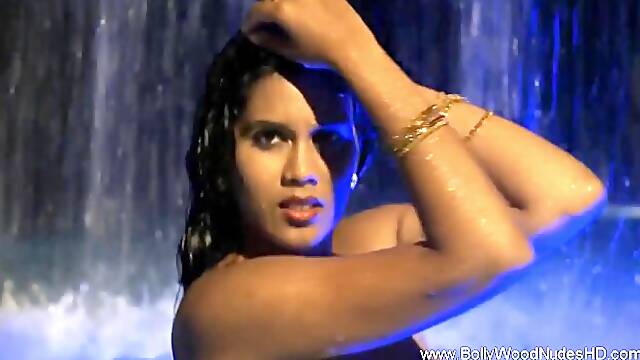 Mystery cocotte - hd sex - Bollywood Nudes HD