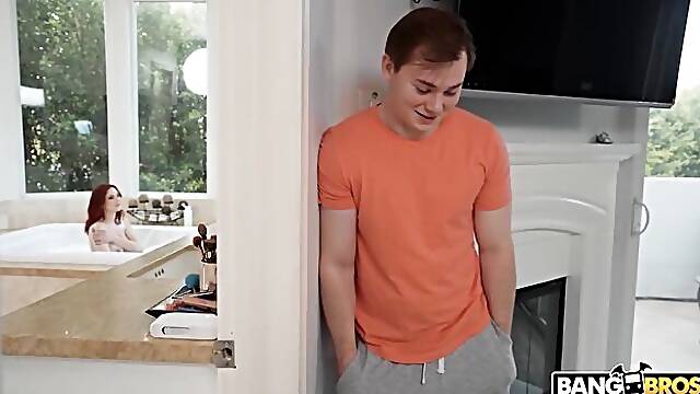 Anthony Pierce and Kelly Caprices doggy sex by Bang Bros Network
