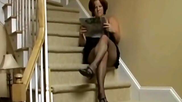 Annabelle Flowers  Footjob