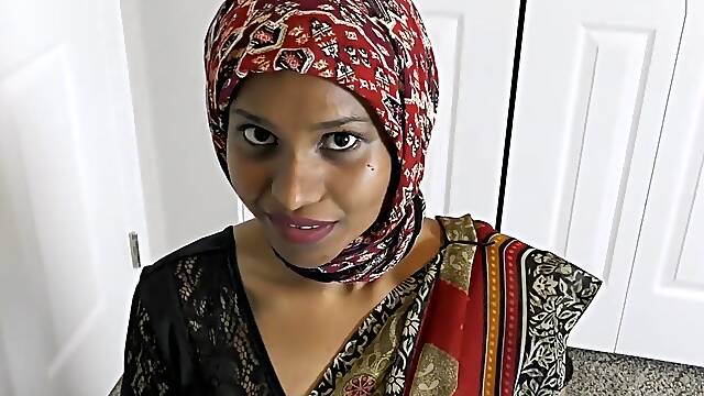 ARAB GIRL WILL DO ANYTHING TO GET HER JOB BACK1080p hornylily(1)