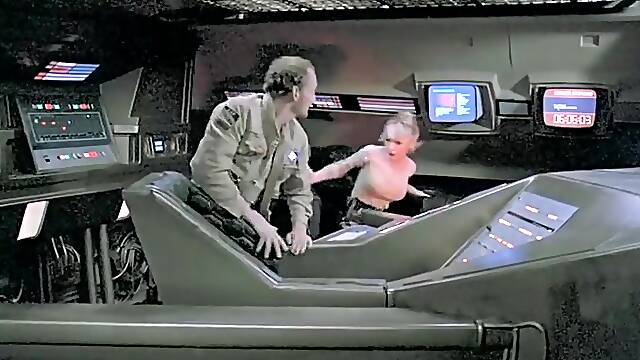 Galaxy Of Terror All Scenes of the Lady who was attacked by Giant Worm