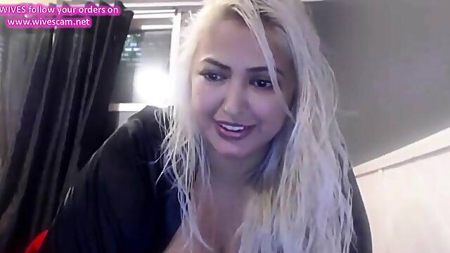 Diamond Doll on cam 5