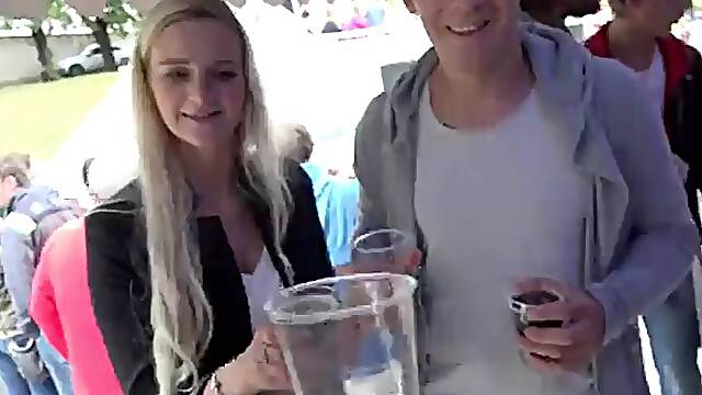 Swinger action into threesome: Blowjob, Blonde Brunette Porn