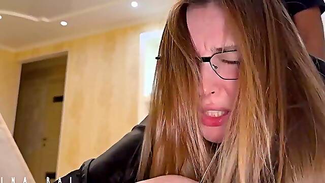 Stuck Stepmom Alina Rai gets opportunistically fucked by her stepson