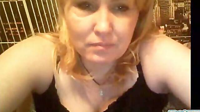 Webcam curvy mature milf in black lingerie - She is live at WatchBBWcams.com: Porn