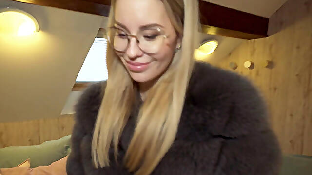 Cutie Lucky Bee let her shaved pussy be fucked for money