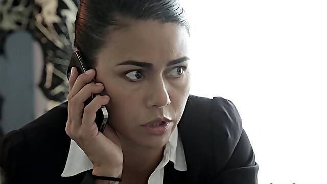 Nude mommy rides fast and grants herself proper lesbian treat