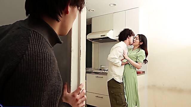 Skinny Japanese mom fucks with her son's best friend