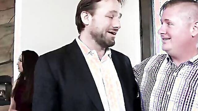 Cassidy Klein, Veronica Vain - The Day For Giving Thanks