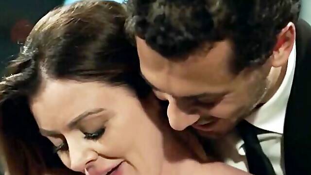 Sophies Big Booty - Sophie Dee