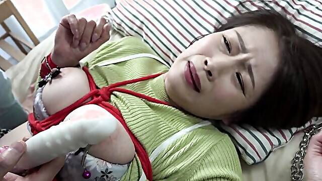 A Married Woman Left In A Restraint Chair For 2 Hours... The Story Of How She Grew Up Into A Dripping-Drip, Cum-Cumming Pervert. Maki Tomoda