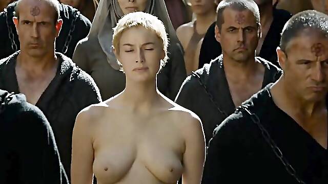 Lena Headey bares her naked body in Game of Thrones