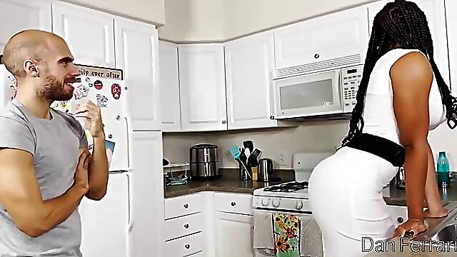 Big booty ebony slut Halle Hayes loves fucking hard cock