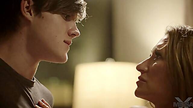 Lusting for Stepmom xhBuSwV