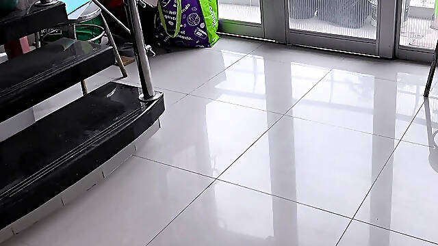 BEST JOB, SUCKING MY BOSSS DICK