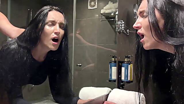 Hot trainer gives sloppy blowjobs and doggystyle in a public toilet