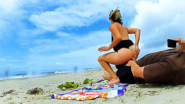 Risky public anal with big ass milf