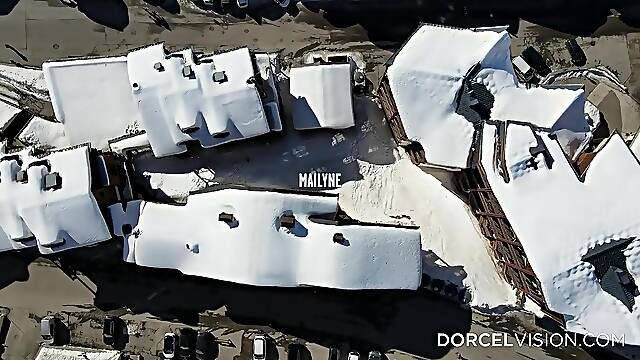 Sex Friends A Montagne / Sex Friends At The Mountain Cast Click On My Channel Name Lettowv7 For More! Sex Friends A La Montagne - Megane Lopez, Mia Vendome And Clea Gaultier