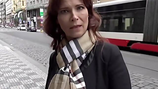 Naughty american mature fucked hard by stranger in Europa for the money