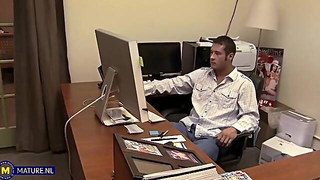 Hot Milf, Mature Nl And Zoey Holloway In And Her Toyboy