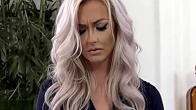 Brooke Paige In A Beautiful Stepmother Was Aroused By A Standing Dick