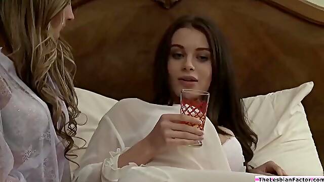 Lesbian Babe Fingering Big Tits Friend