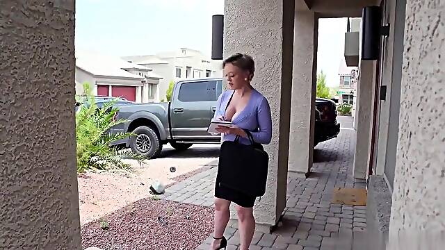 H O A Hoe Full Hd - Streamhub.to - Dee Williams