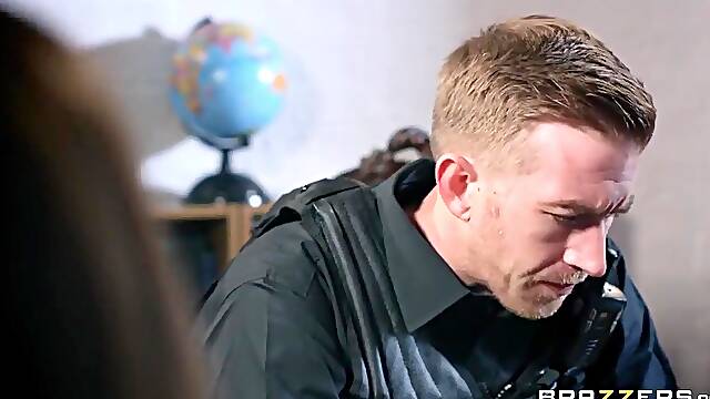 Danny D And Giselle Palmer In Sexy Shrink In Stockings Gets Penetrated By Dannys Huge D