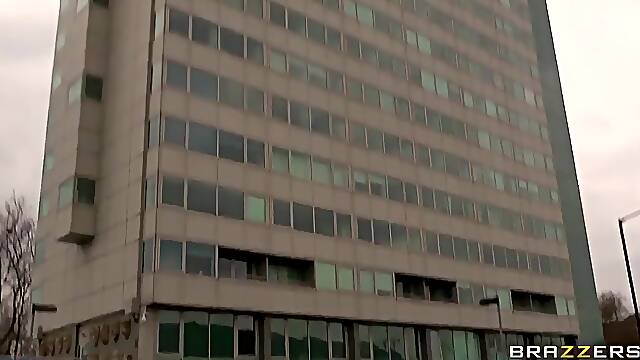 Teaching The Temp With Emma Leigh And Tia Layne