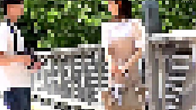 M595g04 I Picked Up A Young Wife Who Came To Tokyo For A Friends Wedding And Brought It To The Hotel