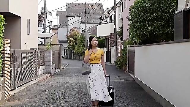 Momoko Isshiki In Roe-177 I Was Treated Like A Toy At My Sons Boarding H