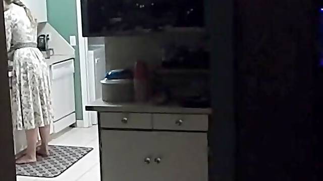 Banging step Sister whilst on the Phone with Mommy