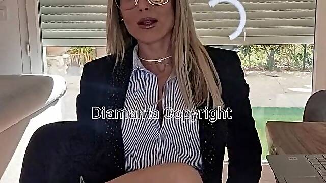 Mother i'd like to fuck solo gode en verre secretaire