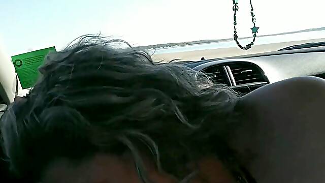 Catalina rencounter a co worker for lunch blow job