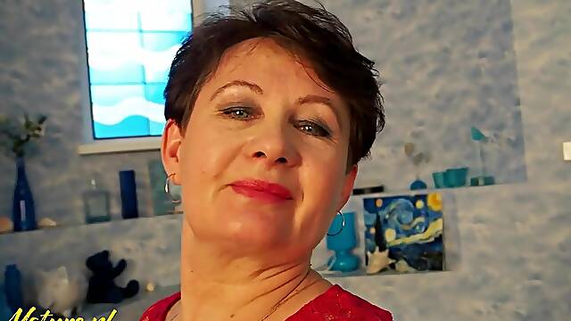 Large Ass Aged Nata Happens To Discover a Wicked Toy To Play With