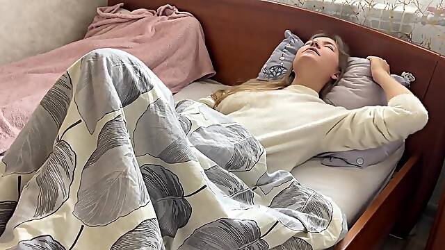 Morning masturbation ended in a loud climax. I fondle my constricted twat.