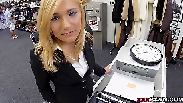 Hawt Mother Id Like To Fuck Drilled At The PawnShop - XXX Pawn